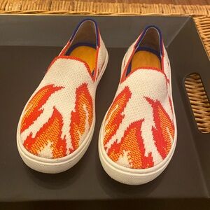 Rothy’s Kids Slip On Flames 🔥
